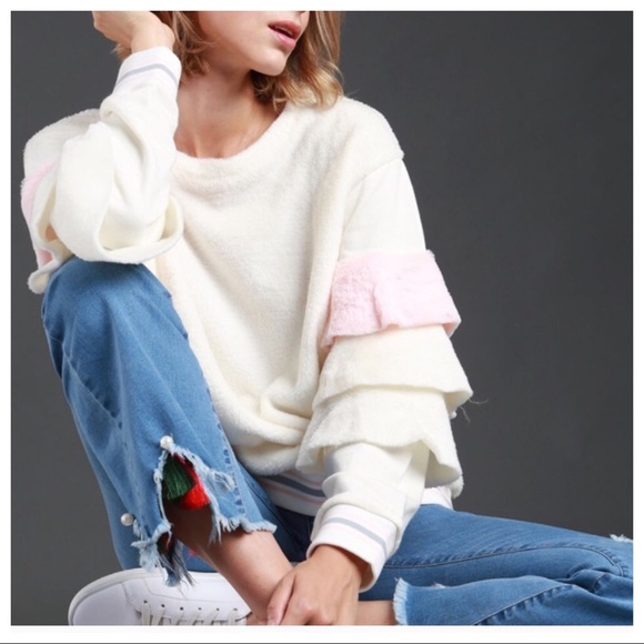 POL Tops - POL | The Cloud Sweatshirt